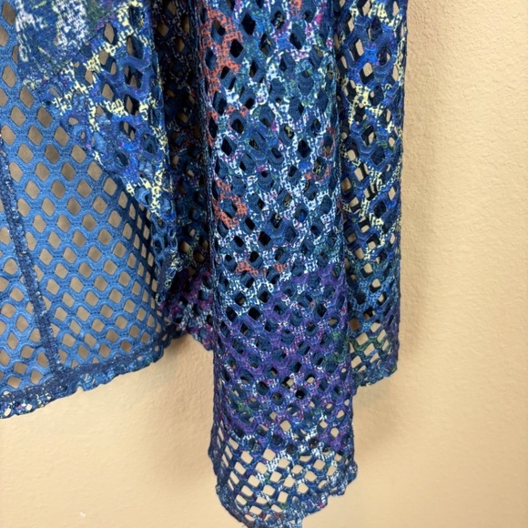 Multiples Blue w/ Multicolored Accents Mesh-Like Open Front Asymmetrical Vest - Picture 5 of 10